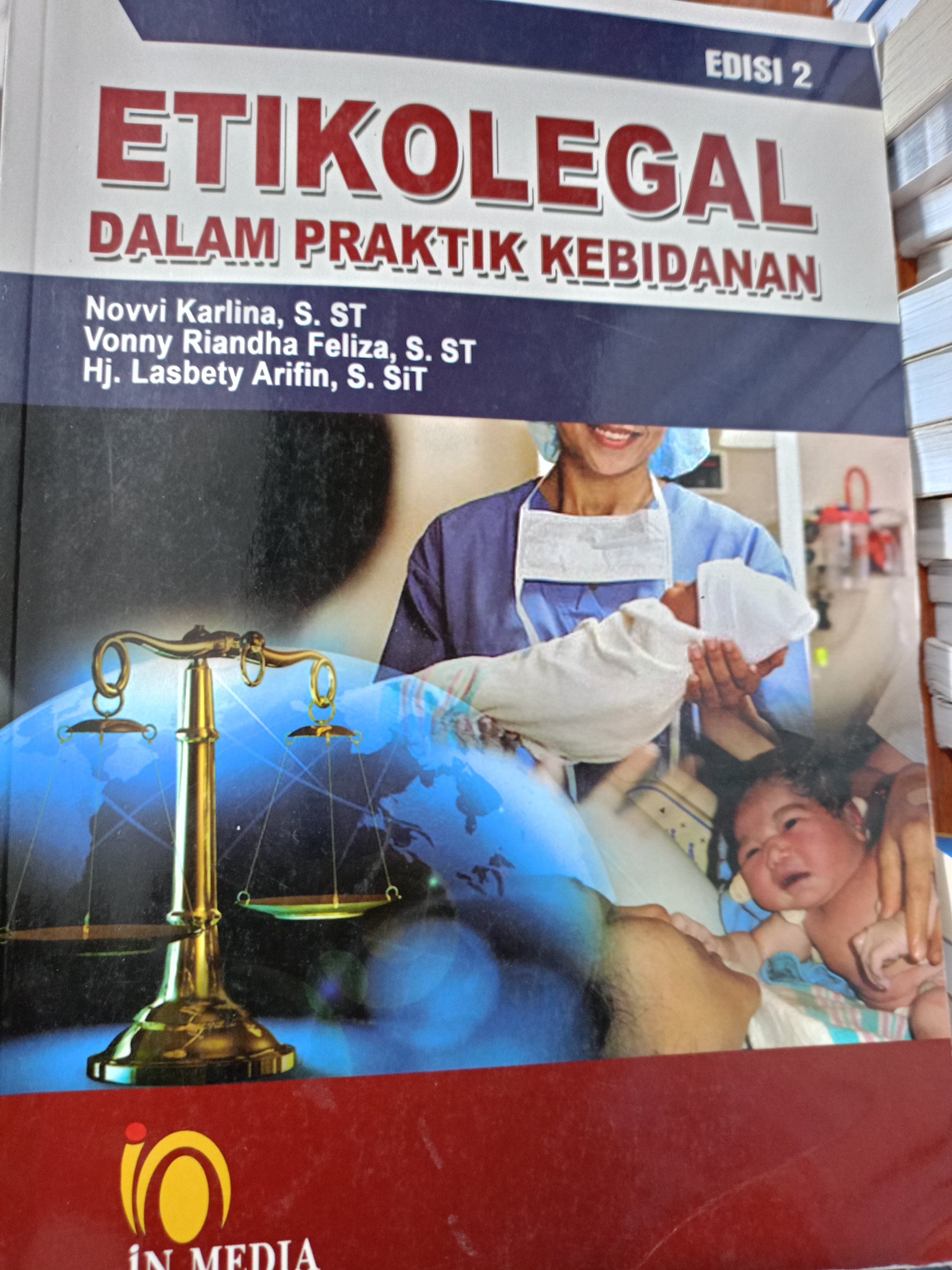 Cover Etikolegal Dalam Praktik Kebidanan